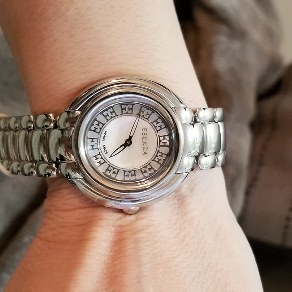 Silver Escada women’s Watch Swiss made - Picture 2 of 11